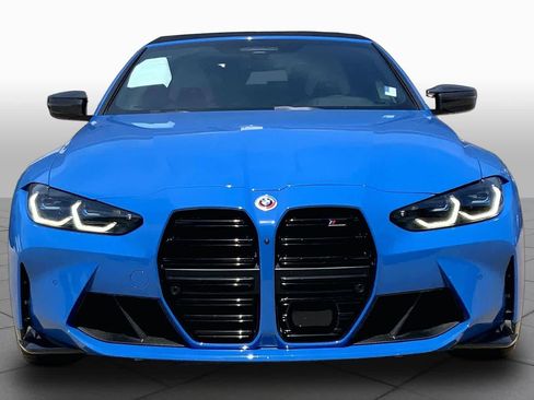 Used 2022 BMW M4 xDrive Competition w/ M Carbon Exterior Package AWD/4WD image 3