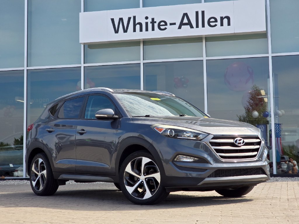 Used 2016 Hyundai Tucson Sport FWD image 1