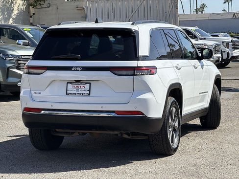 Used 2024 Jeep Grand Cherokee Limited 4xe AWD/4WD image 5