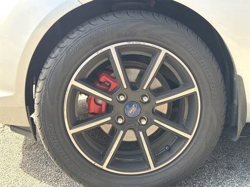 Used 2017 Ford Fiesta SE image 8