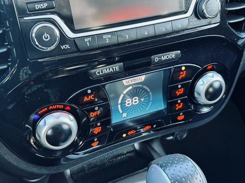 Used 2015 Nissan Juke SV w/ Cold Weather Package image 14