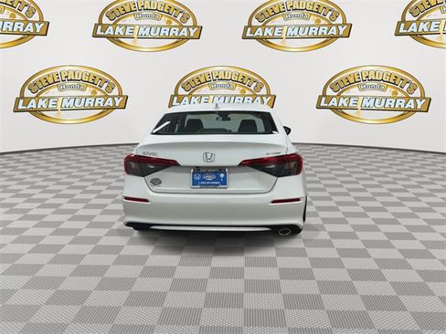 Used 2023 Honda Civic Sport image 2