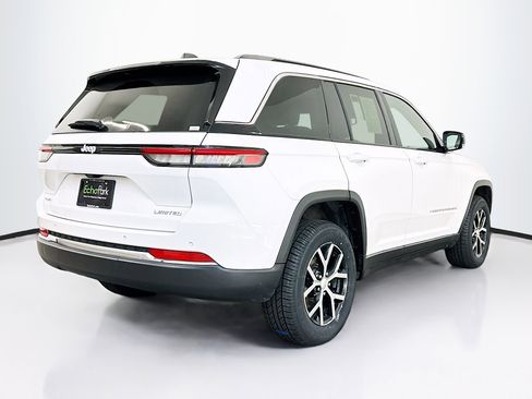 Used 2024 Jeep Grand Cherokee Limited image 9