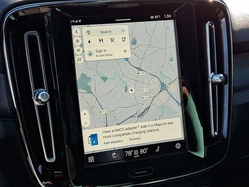 Used 2023 Volvo C40 P8 Recharge Plus w/ Climate Package image 22