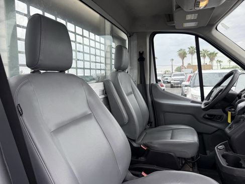 Used 2018 Ford Transit 250 138 image 27