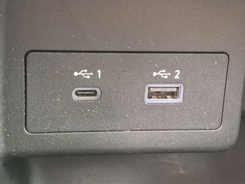 Used 2024 Nissan Kicks SV image 25