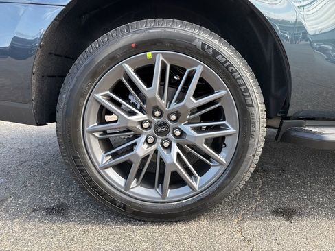 New 2026 Ford Expedition Platinum AWD/4WD image 28