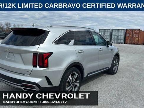Used 2023 Kia Sorento EX AWD/4WD image 3