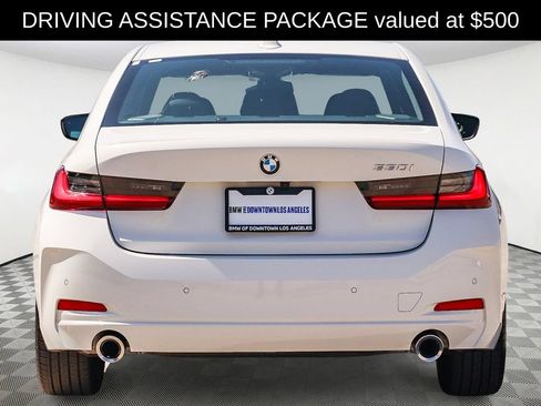 Used 2026 BMW 330i Sedan w/ Premium Package RWD image 5