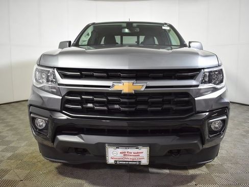 Used 2022 Chevrolet Colorado LT w/ LT Convenience Package image 2