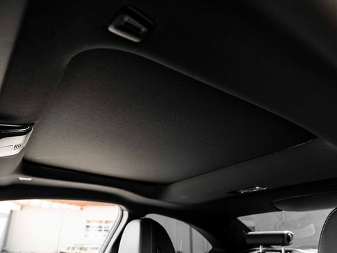 Used 2024 BMW 230i xDrive Coupe w/ Premium Package image 5