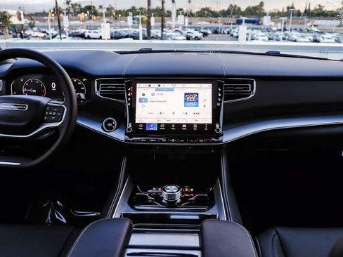 New 2026 Jeep Grand Wagoneer L Limited image 15