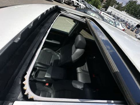 Used 2022 Honda CR-V EX-L image 6