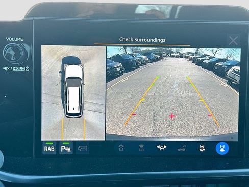 New 2026 Subaru Outback Touring AWD/4WD image 16