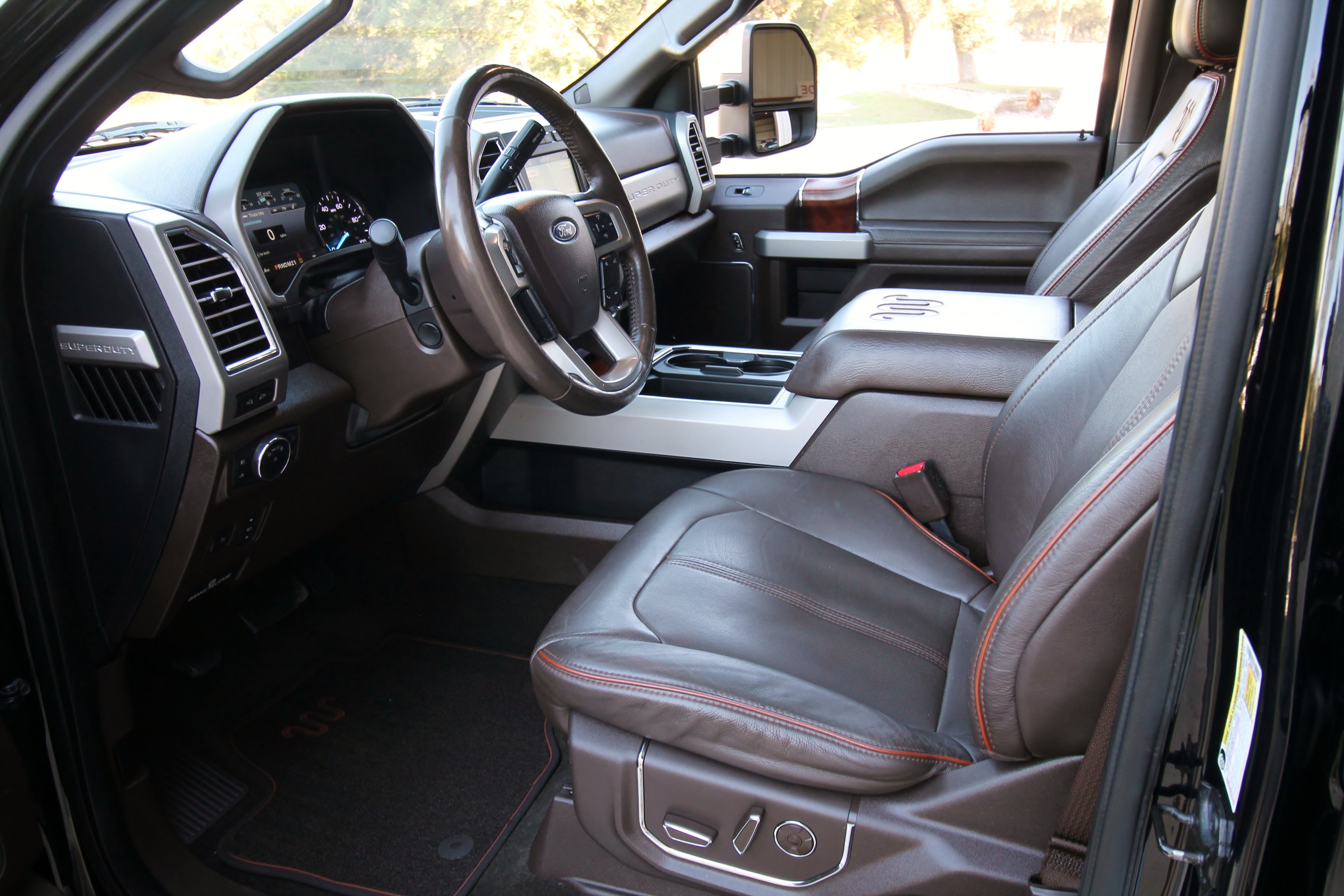 Used 2017 Ford F250 King Ranch w/ King Ranch Ultimate Package AWD/4WD image 22