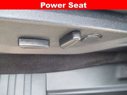 Used 2022 Ford F150 XLT w/ Equipment Group 302A High AWD/4WD image 26