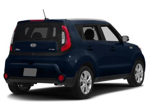 Used 2015 Kia Soul + FWD image 2