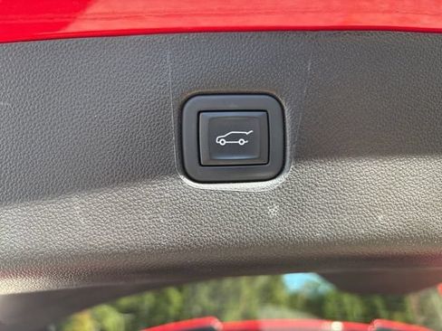 Used 2024 Chevrolet Blazer RS w/ Enhanced Convenience Package AWD/4WD image 10