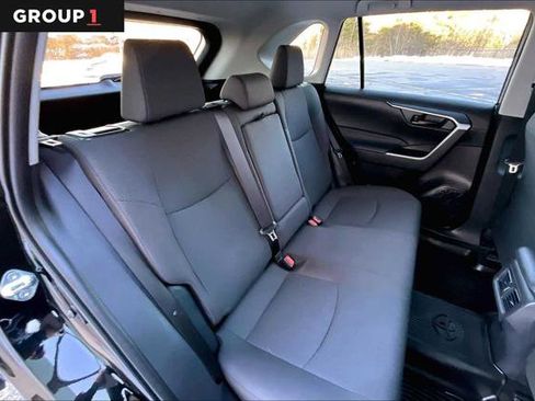 Certified 2025 Toyota RAV4 LE image 19