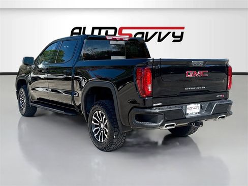 Used 2022 GMC Sierra 1500 AT4 w/ AT4 Premium Package image 5