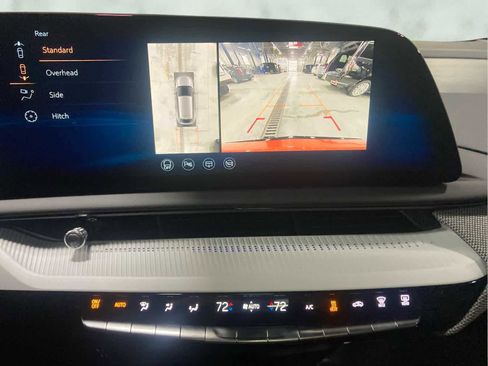 Certified 2025 Cadillac Optiq Sport 2 AWD/4WD image 17
