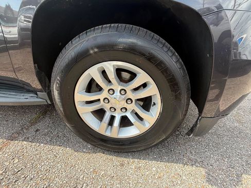 Used 2017 Chevrolet Tahoe LT RWD image 28