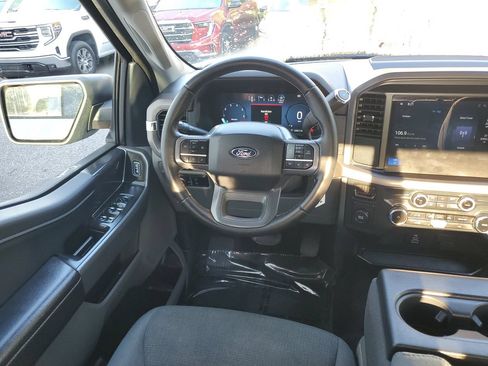 Used 2025 Ford F150 XLT w/ Equipment Group 301A Standard RWD image 13