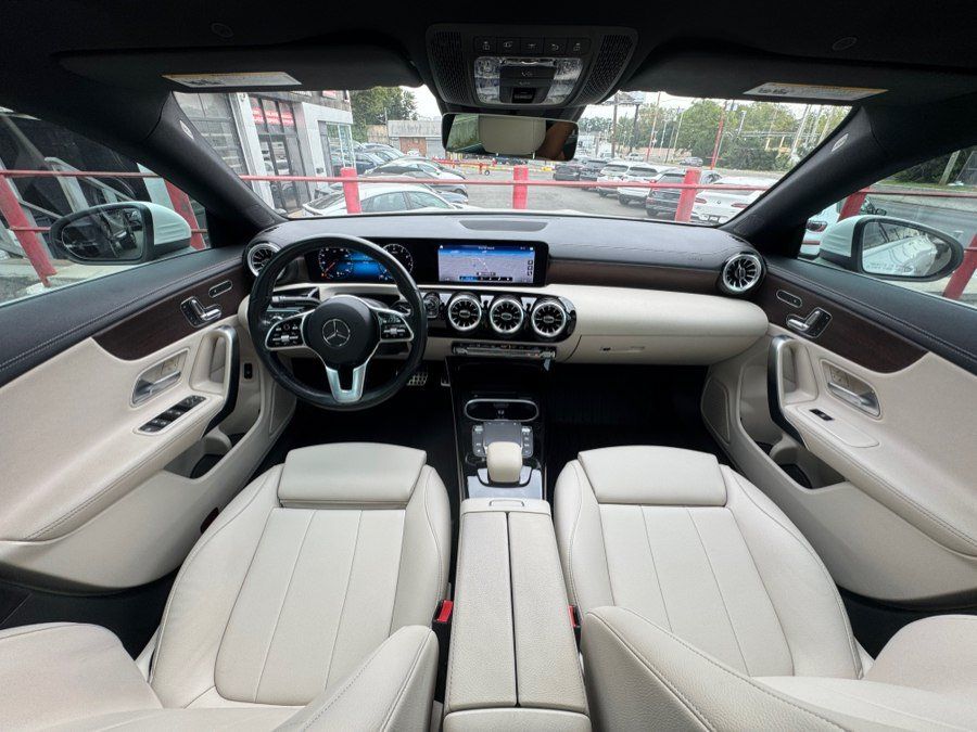 Used 2023 Mercedes-Benz CLA 250 4MATIC image 42