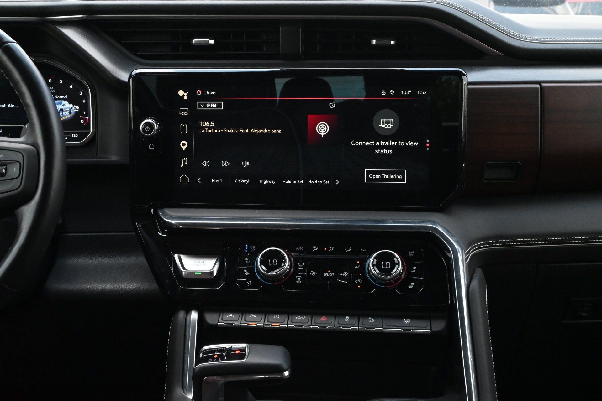 Used 2024 GMC Sierra 1500 Denali Ultimate AWD/4WD image 13