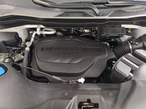 Certified 2025 Honda Ridgeline RTL image 25