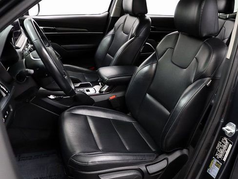 Used 2022 Kia Telluride LX image 9