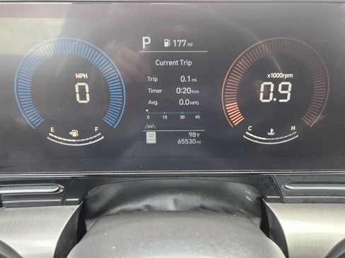 Used 2024 Hyundai Kona SEL FWD image 14