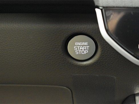 New 2026 Kia Carnival EX image 29