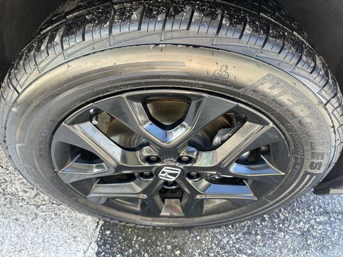 Used 2024 Honda HR-V Sport image 6