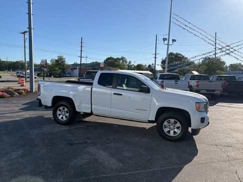 Used 2015 GMC Canyon 4x4 Extended Cab w/ Convenience Package image 17
