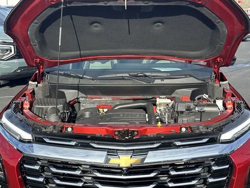 Certified 2025 Chevrolet Equinox LT w/ Convenience Package II AWD/4WD image 30