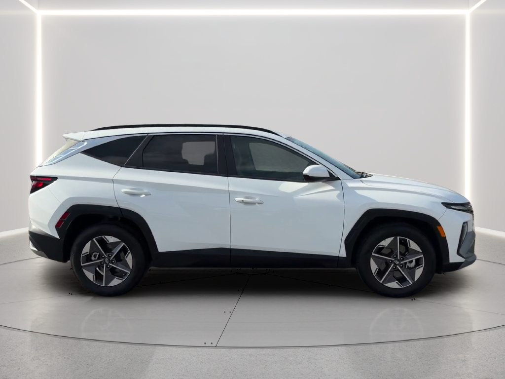 Used 2026 Hyundai Tucson SEL Plus FWD image 4