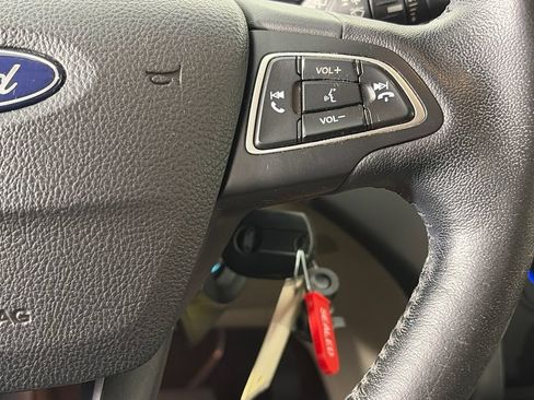 Used 2018 Ford Escape SEL AWD/4WD image 18