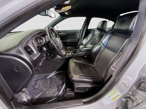 Used 2020 Dodge Charger SXT w/ Plus Group image 22