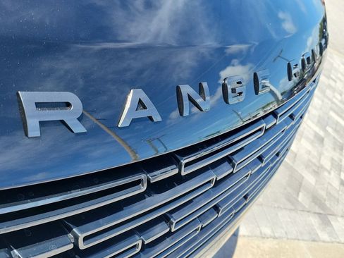 Certified 2025 Land Rover Range Rover SE AWD/4WD image 9