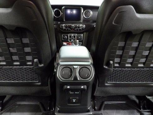 Used 2023 Jeep Wrangler Unlimited Rubicon 392 w/ Xtreme Recon 35" Tire Package image 15