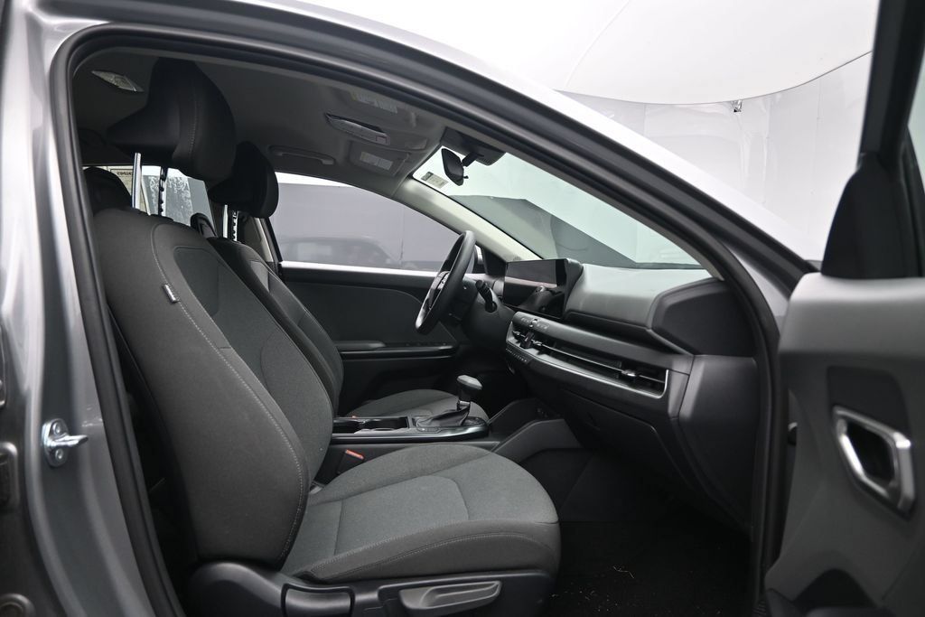 Used 2025 Kia K4 FWD image 27