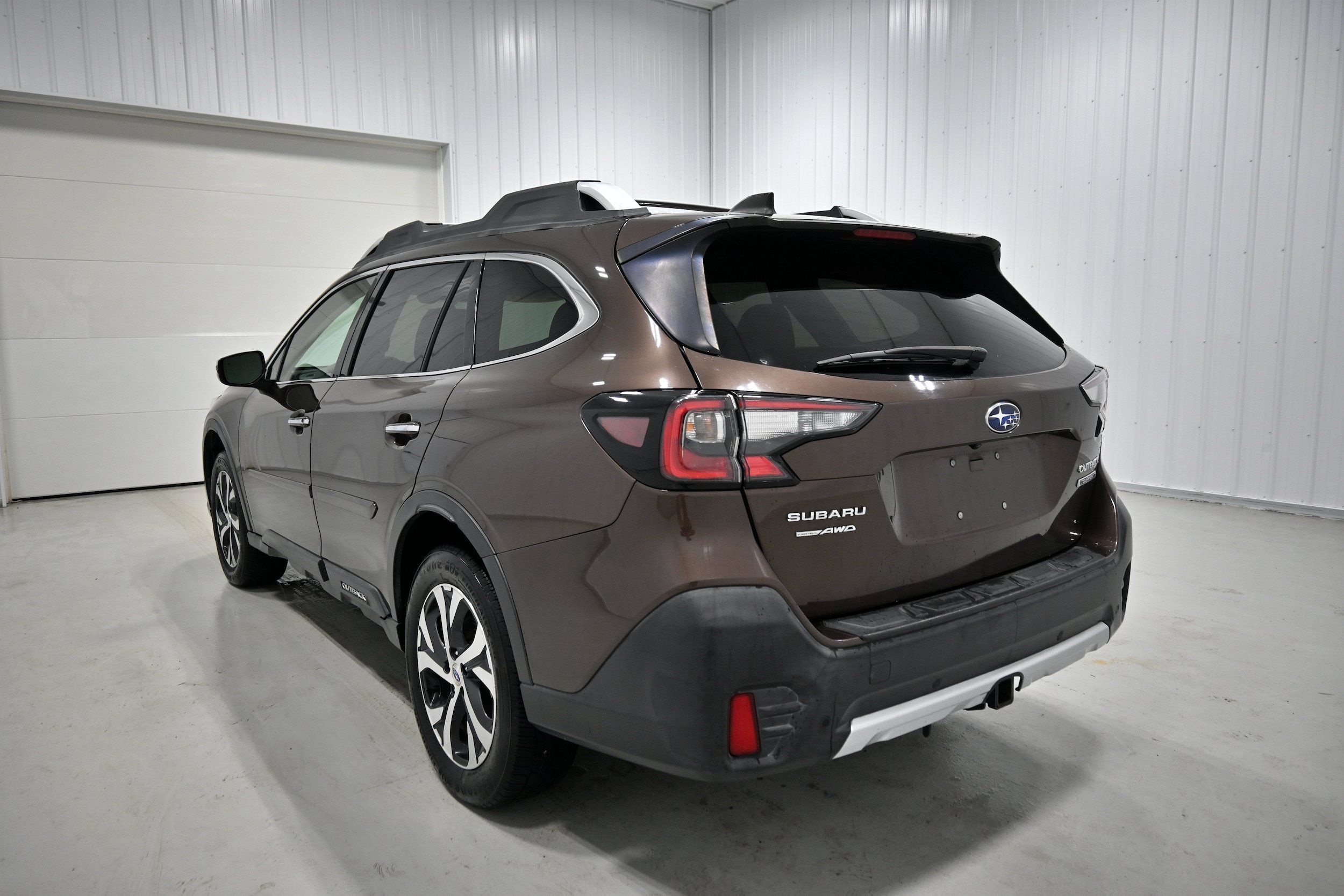 Used 2021 Subaru Outback Touring XT AWD/4WD image 33
