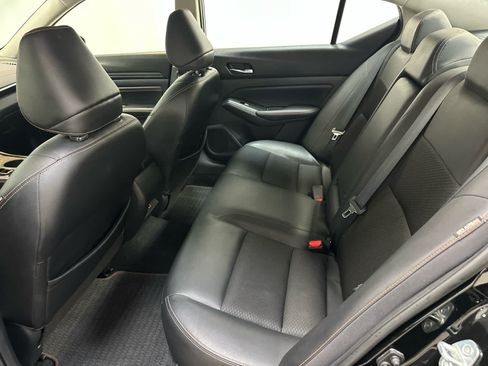 Certified 2019 Nissan Altima 2.5 SR FWD image 18
