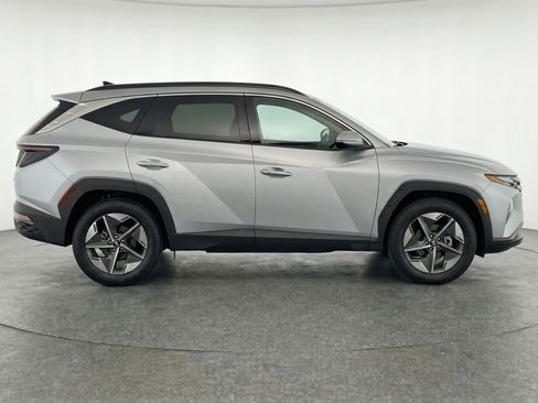 Used 2025 Hyundai Tucson SEL image 11