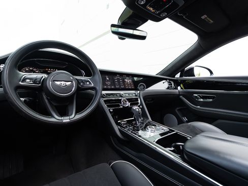 Used 2023 Bentley Flying Spur S V8 AWD/4WD image 5
