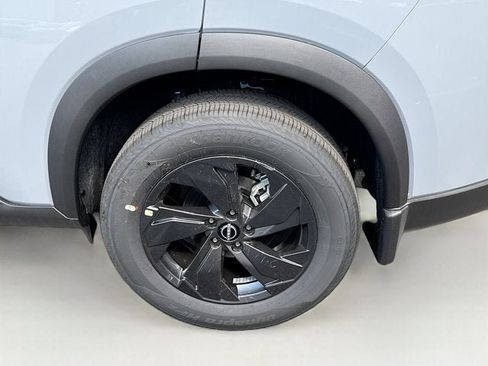 New 2026 Nissan Rogue SV w/ Cold Weather Package AWD/4WD image 6