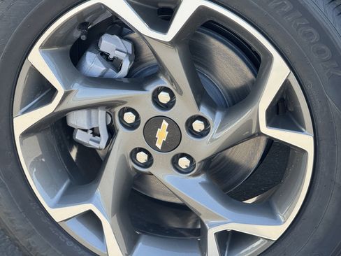 New 2025 Chevrolet Trax LT w/ Driver Confidence Package image 7