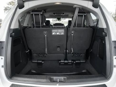 Used 2023 Honda Odyssey Elite image 43