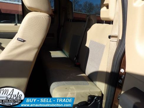 Used 2011 Ford F350 XLT w/ FX4 4X4 Off-Road Pkg image 11